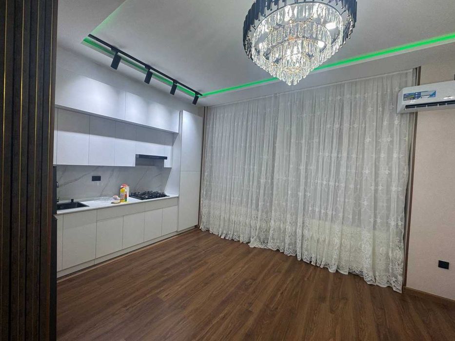 Яшнабад 1 комнатная квартира Новостройка УзБум: срочно продается