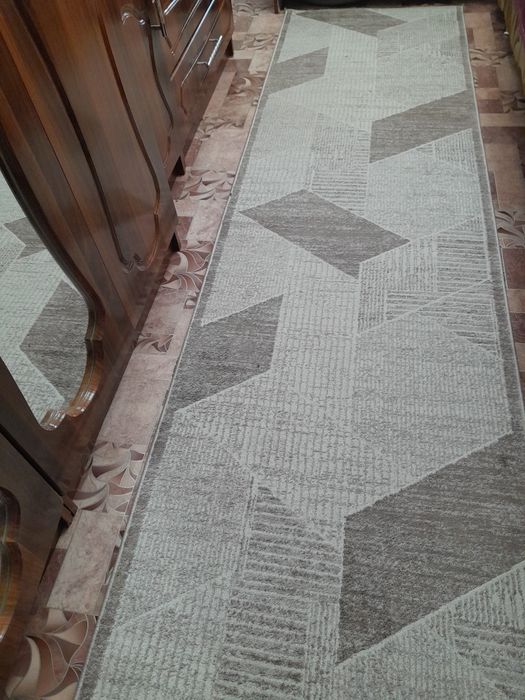 Продам  дорожка ковёр