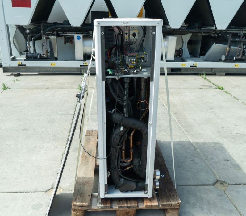 Чиллер AERMEC ANL080 Y (20.35 кВт)