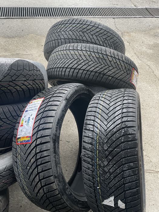 Anvelope Noi 225/40/19 Iarna set 4 buc 2024