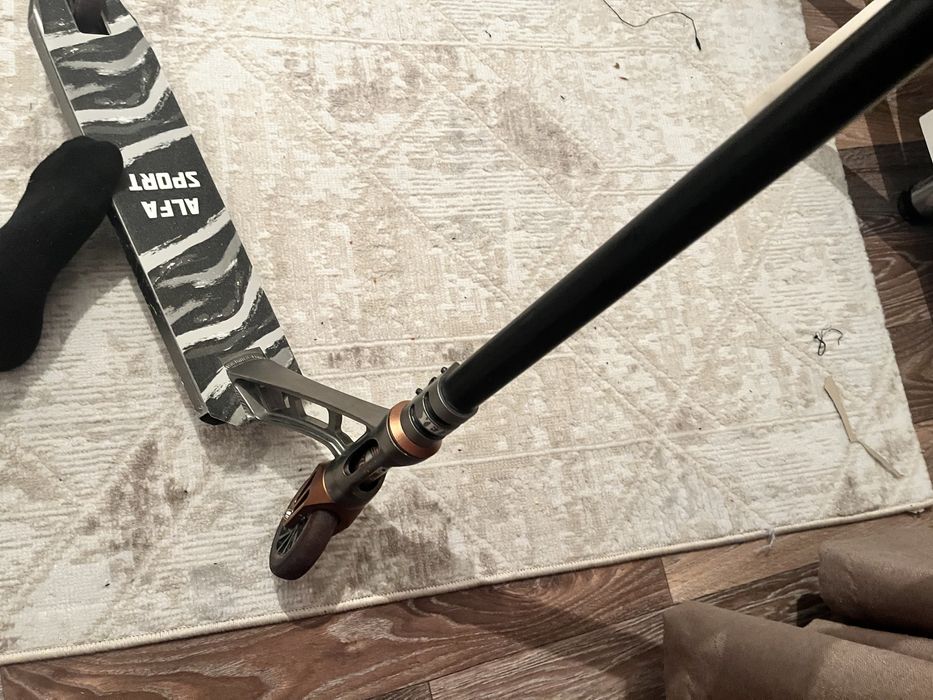 Трюковой самокат