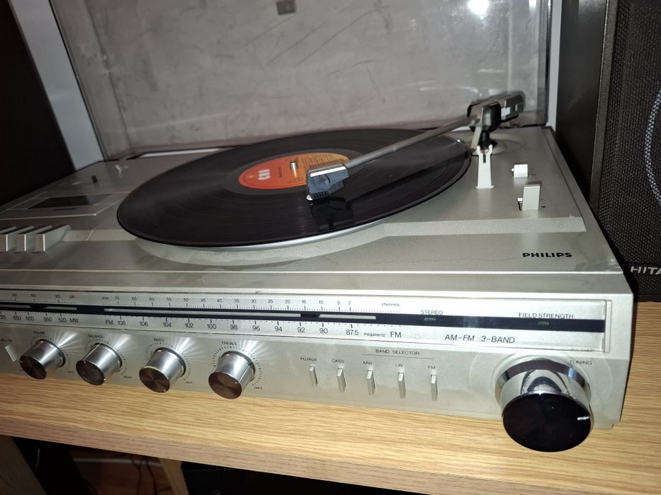Pick-up PHILIPS stereo music center 1410 +boxe