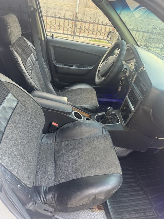 Sotiladi faqad naxdga Nexia 2 Dons 1,6 mator metan gaz butun mashina