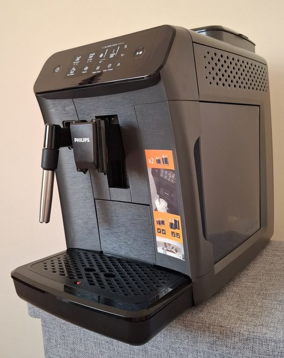 Автоматична кафе машина Philips 800 series