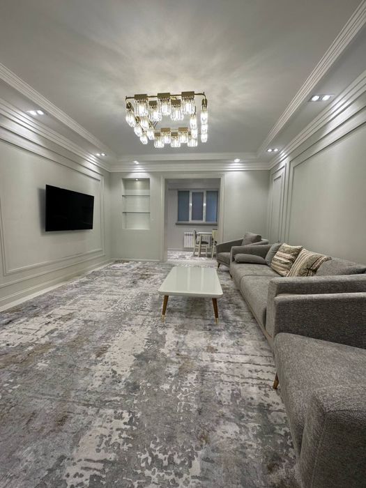 Сдаётся 3 комнатная на Цум