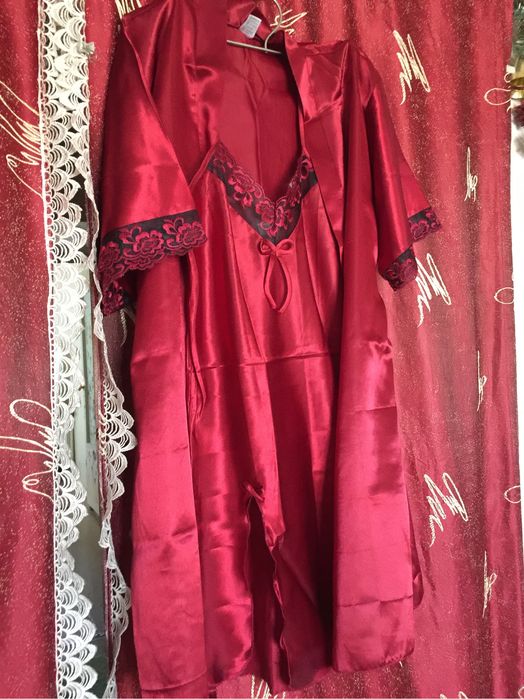 Халатик  шелковый