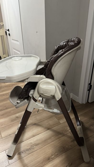 Столик для кормления Chicco