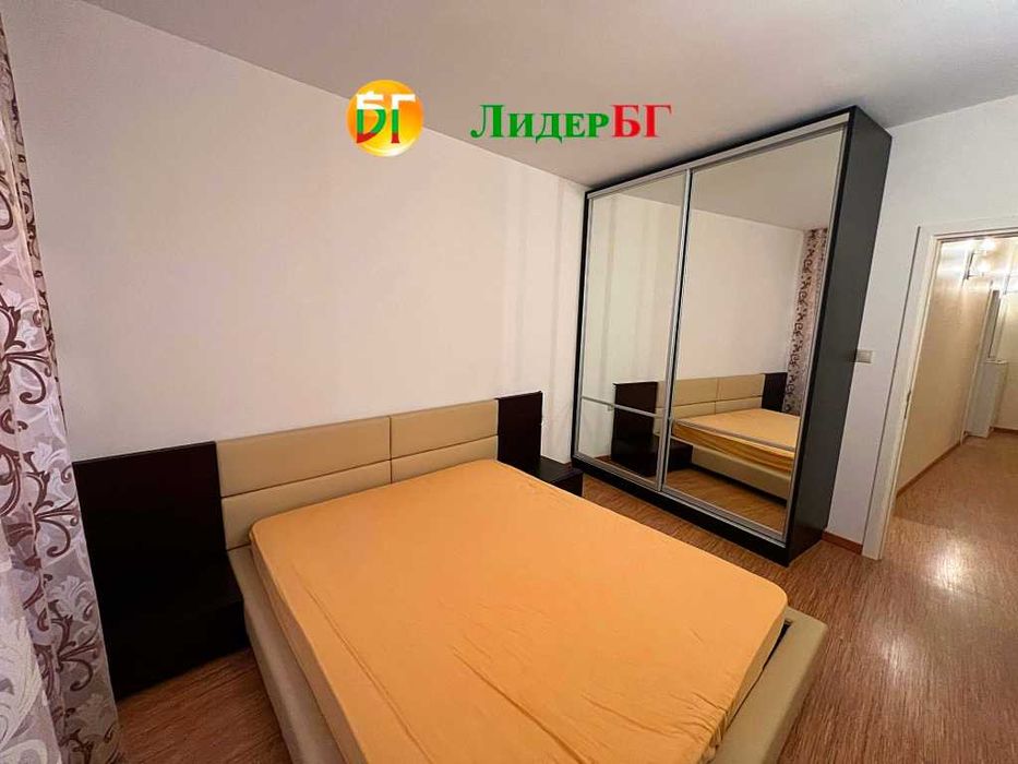 Тристаен апартамент с фронтална гледка към морето в комплекс Сирена