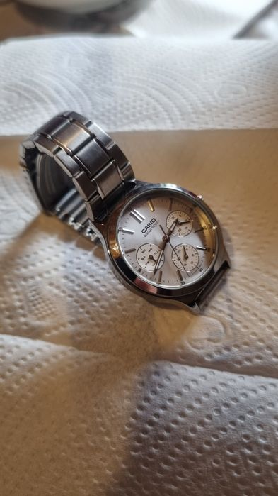 Часы женские casio