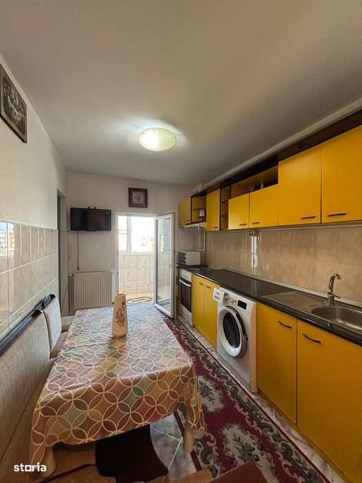 De vanzare apartament cu 2 camere și balcon, zona Ultracentrala 65000e