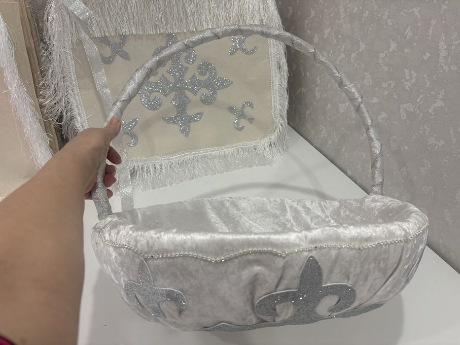 Коржын, корзина  құдалыққа