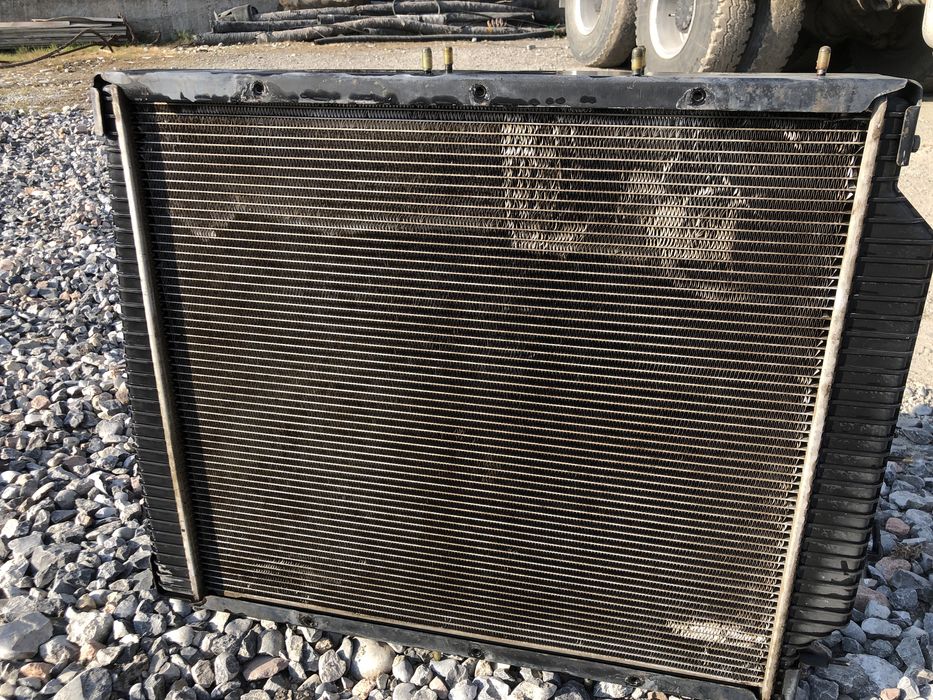 Б/У  Радиатор Шансиман F2000