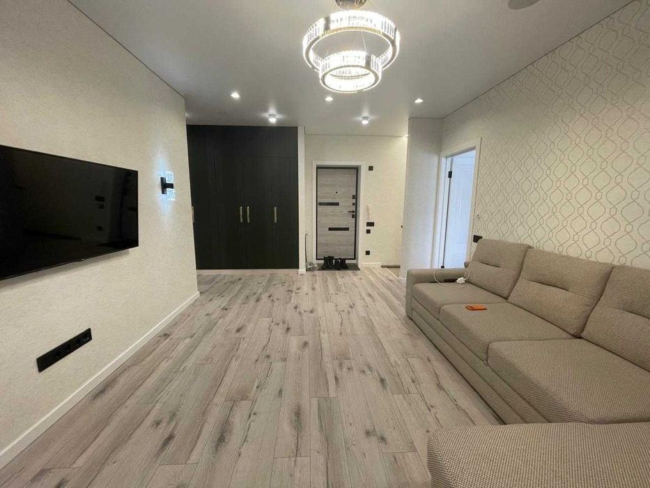 4х комнатная квартира в 2х уровнях