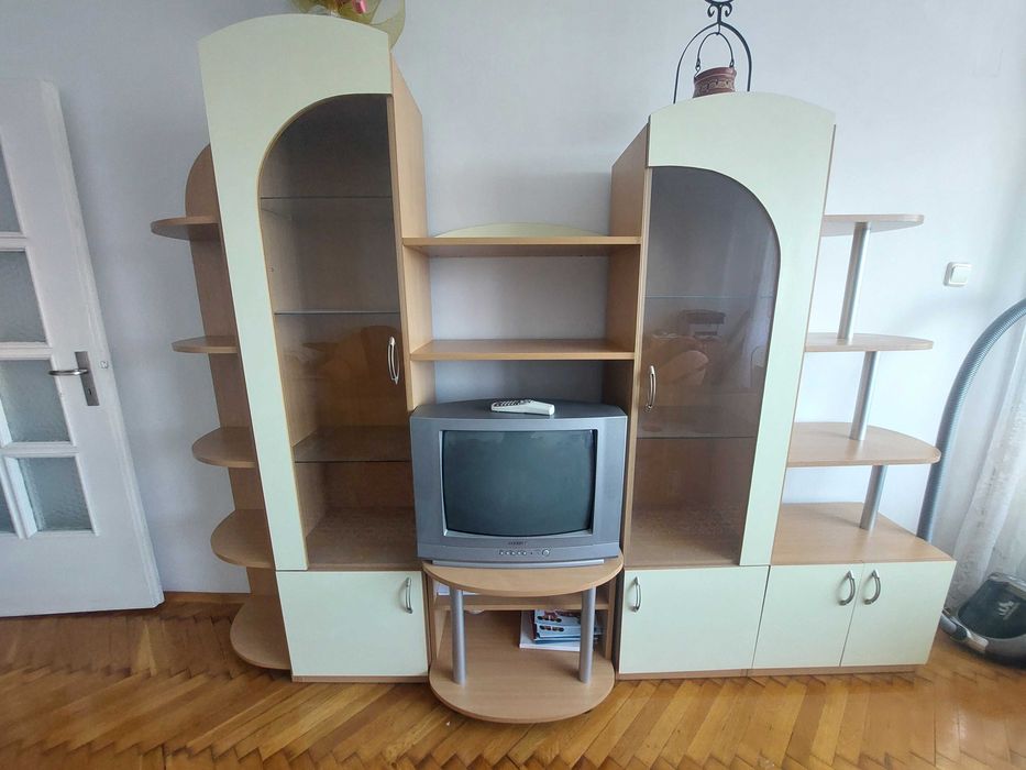 Секция подходяща за хол