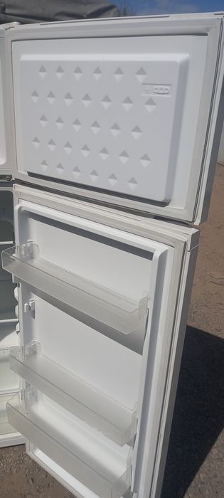 Срочно продаётся холодильник