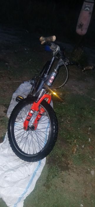 Biciclet de vânzar