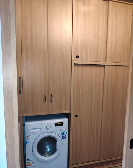 Chirie apartament 2 camere Caragiale etaj 2