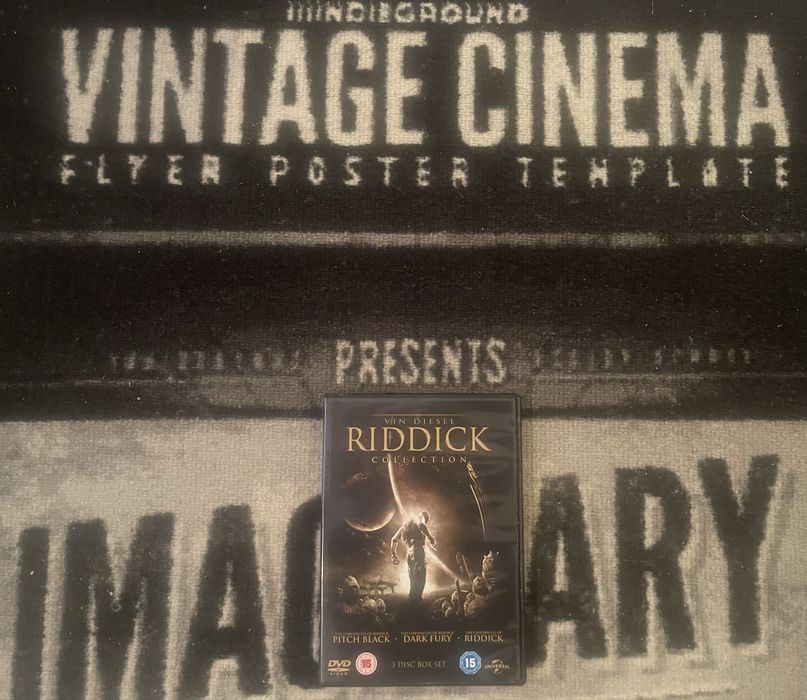 Filme Vin Diesel The Riddick Collection [Pitch Black/The Chronicles Of Riddick: Dark Fury/The Chronicles of Riddick]