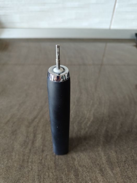 Periuța electrică Philips Sonicare .