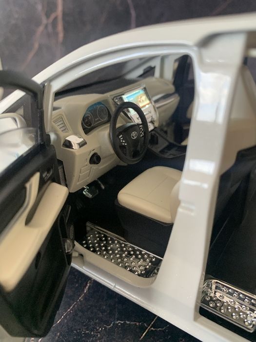 Срочно продам Toyota Alphard Limited