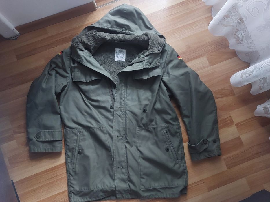 Яке Germany яке.