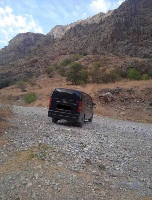 Поездки по городу. Поездки в горы и другие города Узбекистана