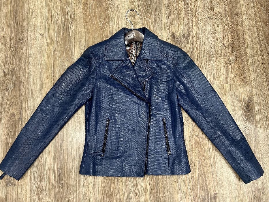 Куртка из натурального питона