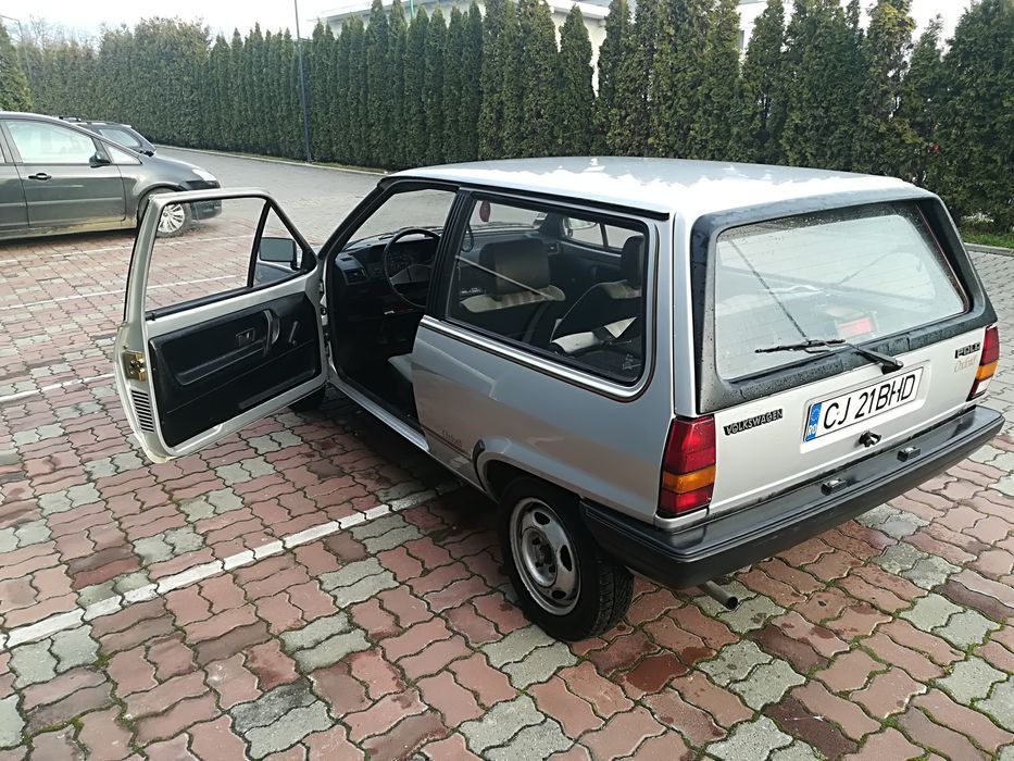 Volkswagen Polo 1984 benzină, 2.450 € — imagine 4