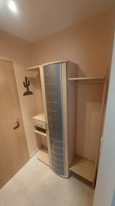 Vnd dulap de hol,pantofi