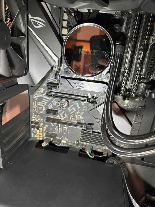 Kit ROG STRIX B365-F GAMING + Procesor Intel Core i5-9400F