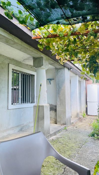 De vanzare casa in Turnul Magurele la intrare in comuna Lita.