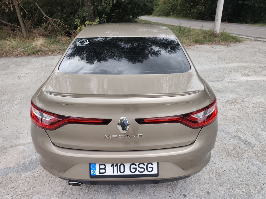 Renault Megane IV Sedan 1.3 TCe 116 CP – 2019 – 64.000 km – proprietar