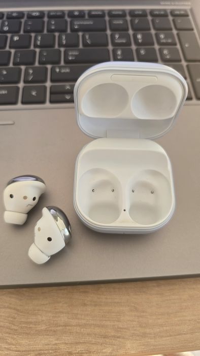 Căști wireless Samsung Galaxy Buds Pro – originale, stare foarte bună