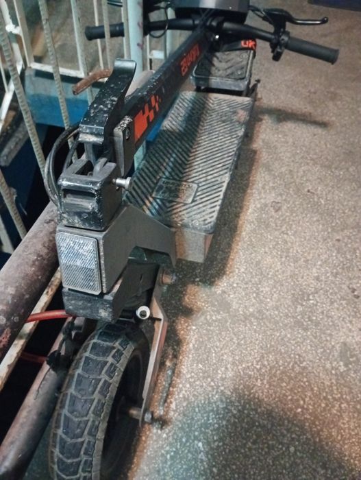 Trotineta electrica Kukirin g2