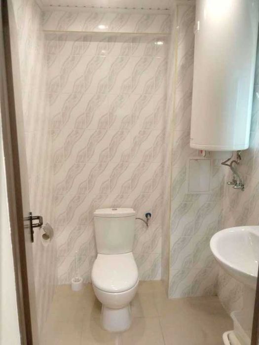 Дава се под наем Двустаен апартамент в Бургас, Център - 80 кв.м за 450 € - Снимка #4