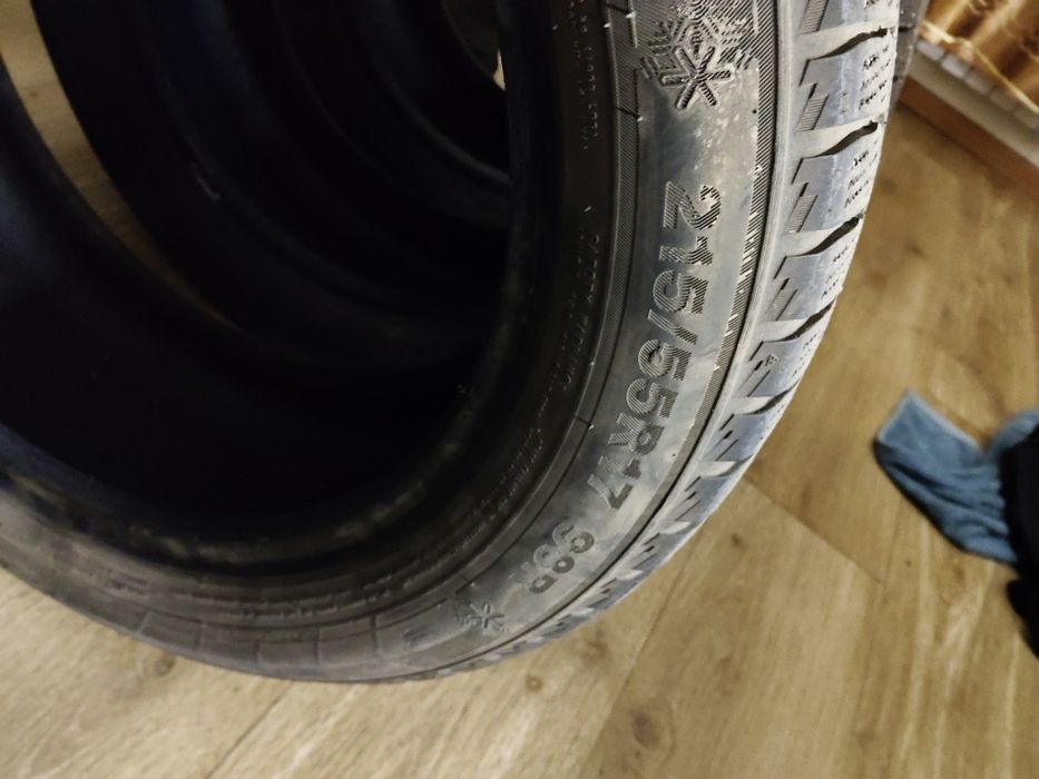 Шины  состояние нормальное  цена 40 тыс торг  есть