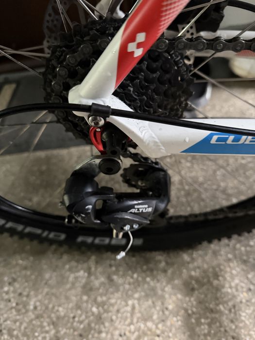 Bicicleta Cube Aim 27.5