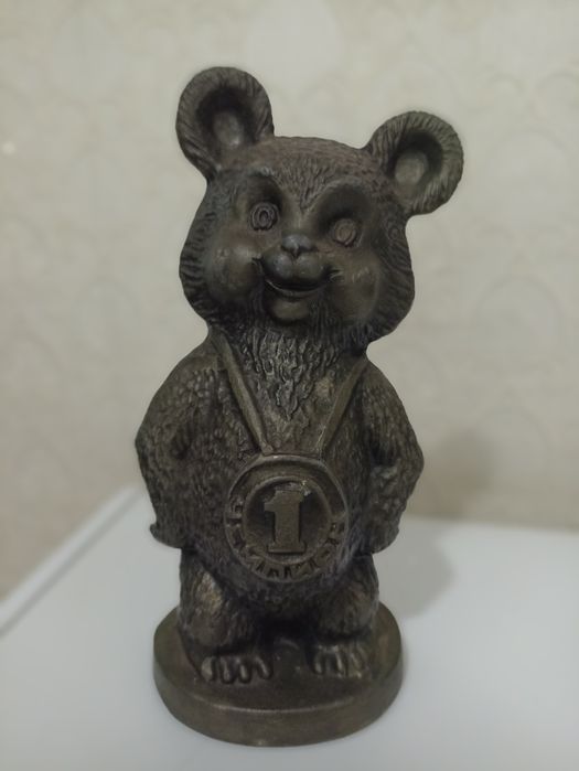 Советская статуэтка