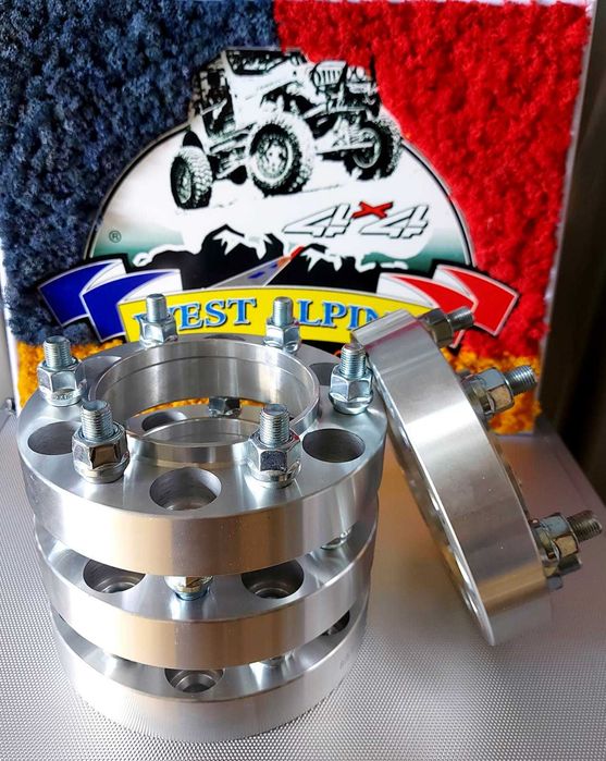 Flanse distantiere TOYOTA Land Cruiser Hilux 6X139.7 30MM inel 106.1