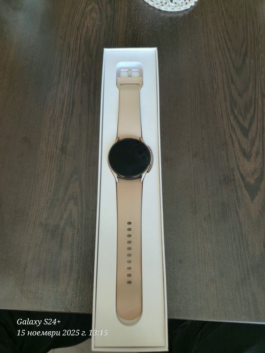 Samsung watch 4 pink gold