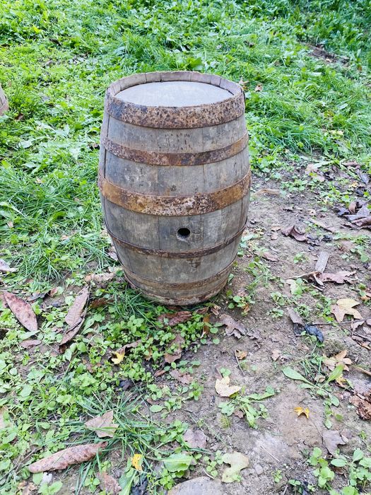 Каци  и  бъчви  за  декорация