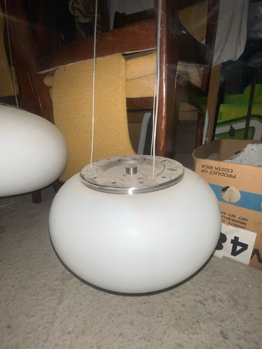 Плафони за таван+висящи лампи