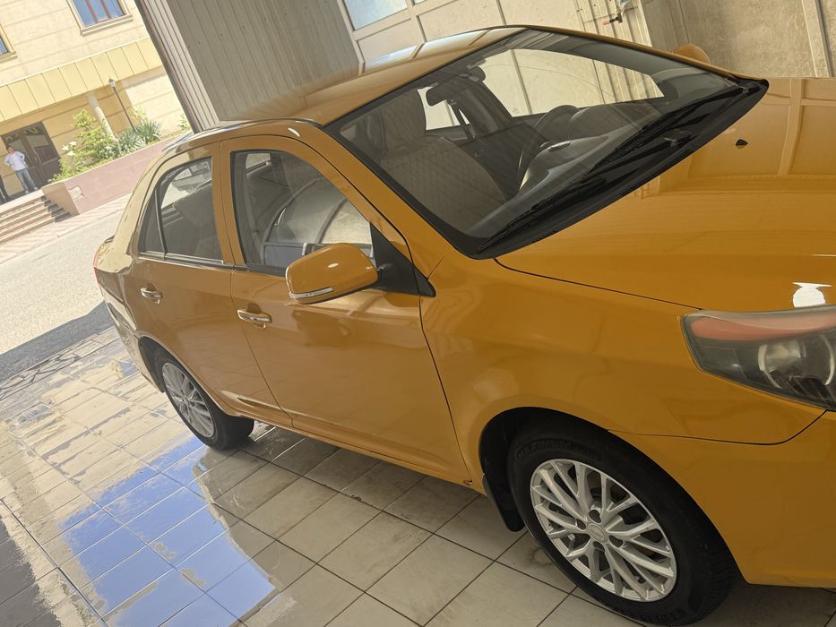 Продается автомобиль GEELY GC 6