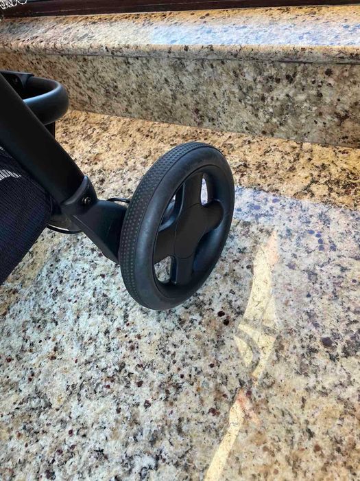 Бебешка (детска) количка Maxi-Cosi