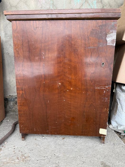 Срочно Продам швейную машину!