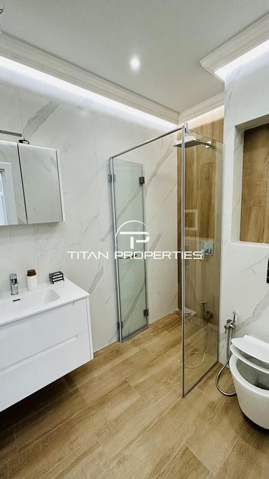 Дава се под наем Тристаен апартамент в Бургас, Славейков - 118 кв.м за 1275 € - Снимка #7