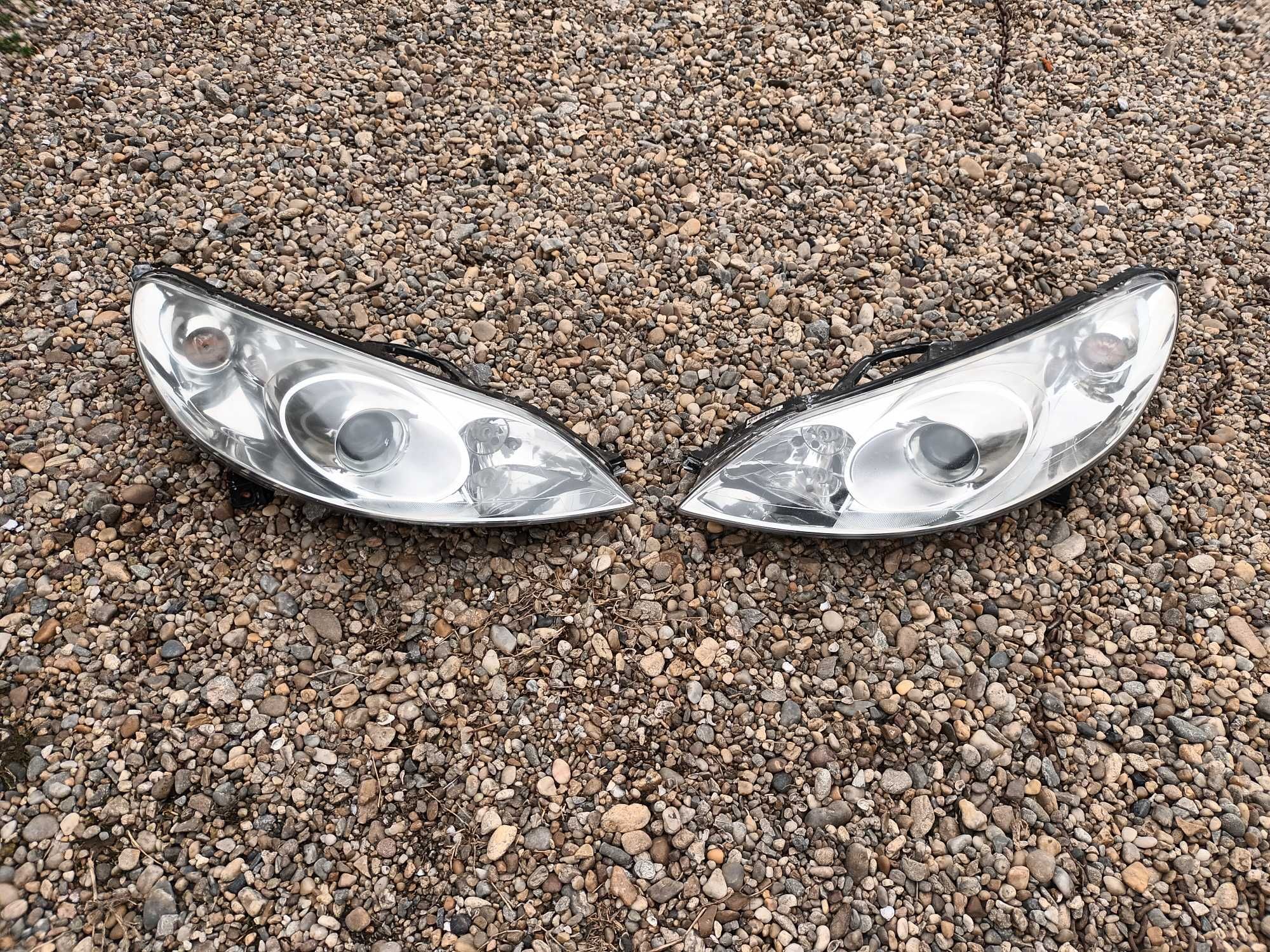 Ляв и десен фар за пежо 407 PEUGEOT 407 гр. Белене • OLX.bg