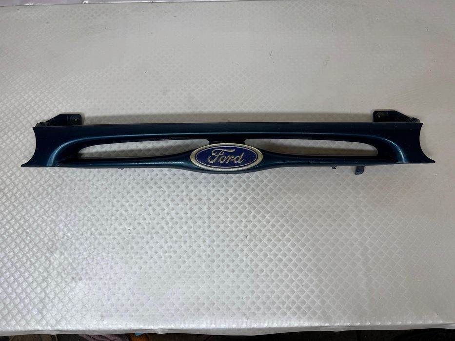 Решётки Ford Focus , Mondeo