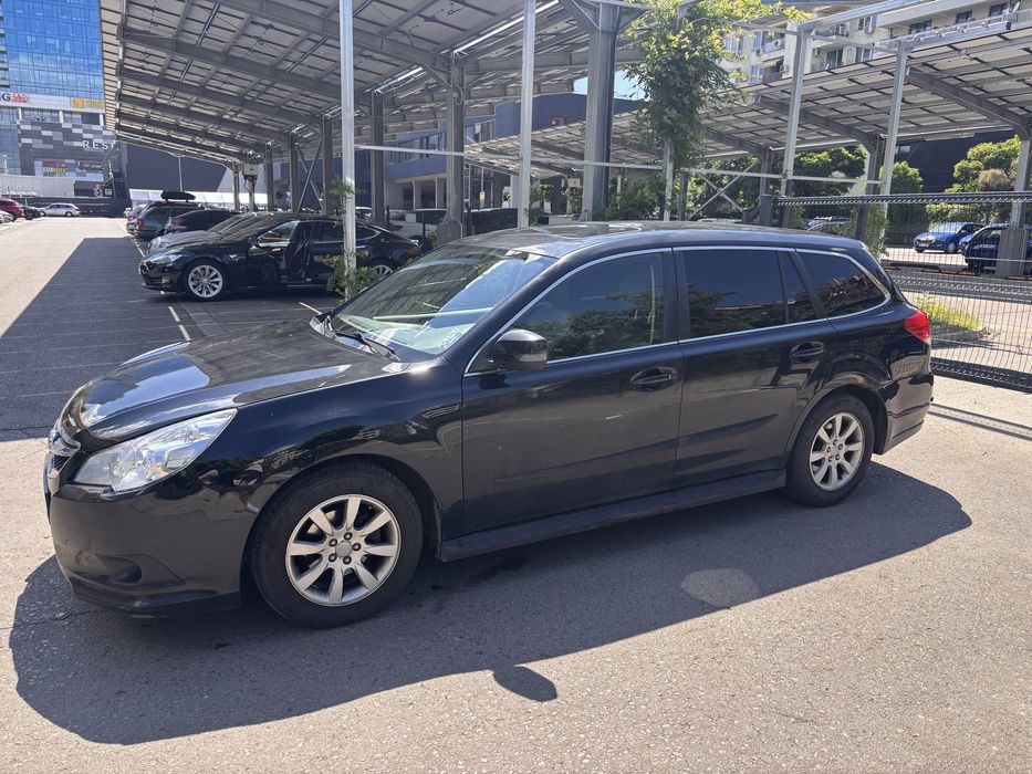 Subaru Legacy 2011