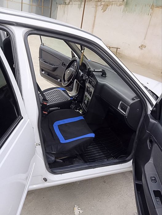 Nexia 2 , kraska tozza, sons tramblyor